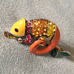 Chameleon Pin with Rhinestone and Enamel NWOT
